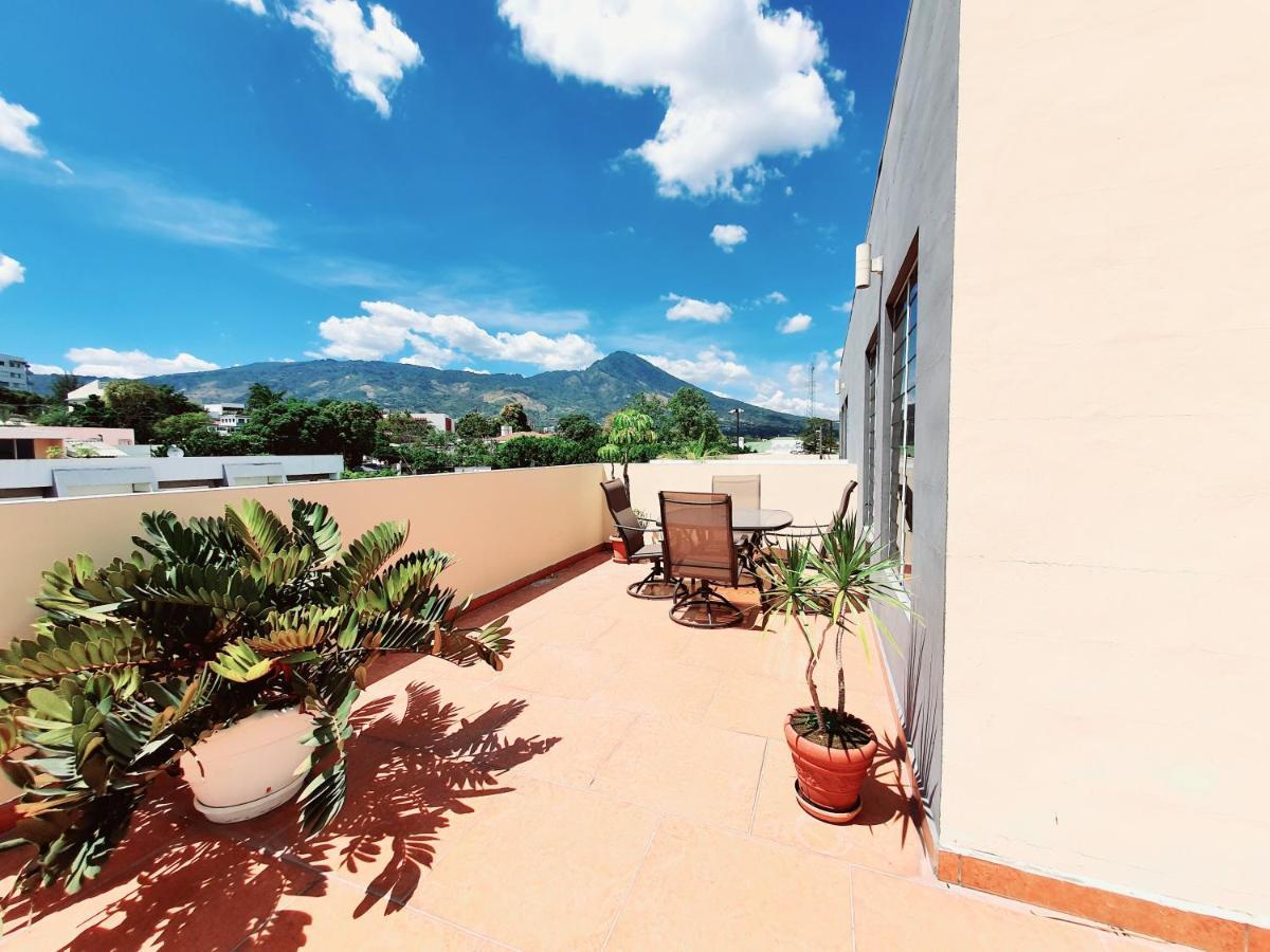 Apartament San Benito Flats Wifi 50Mg - 4 Huespedes - Parqueos San Salvador Zewnętrze zdjęcie