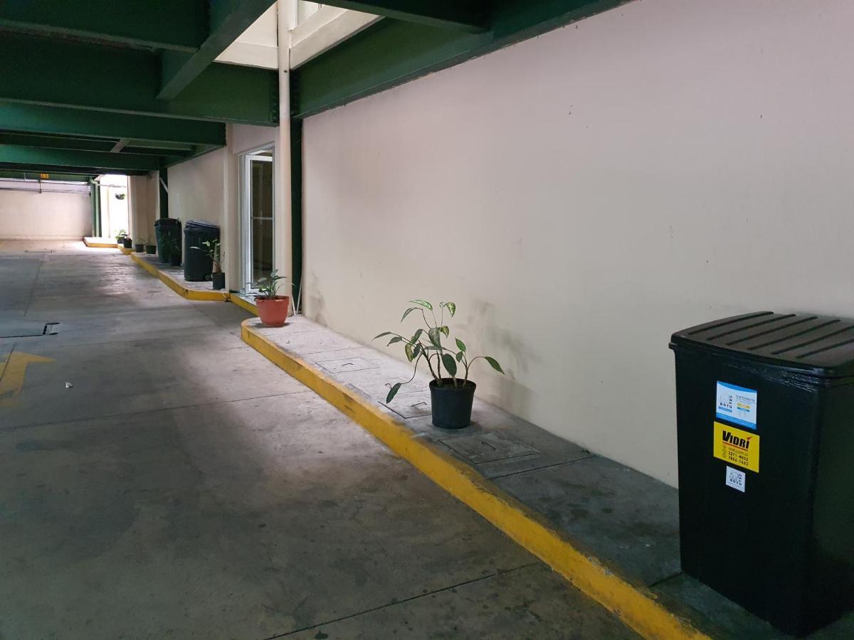 Apartament San Benito Flats Wifi 50Mg - 4 Huespedes - Parqueos San Salvador Zewnętrze zdjęcie